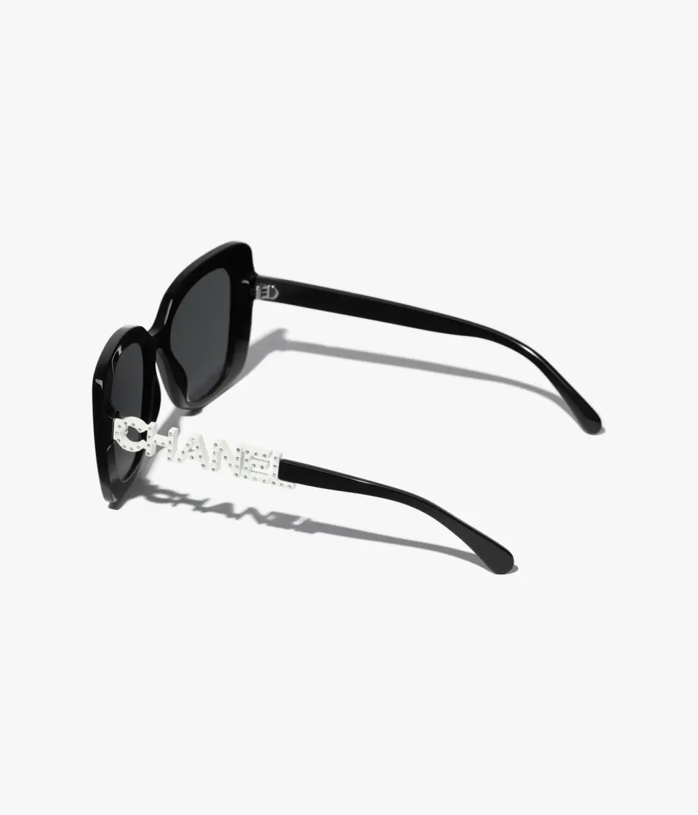 CHANEL SQUARE SUNGLASSES black grey - white
