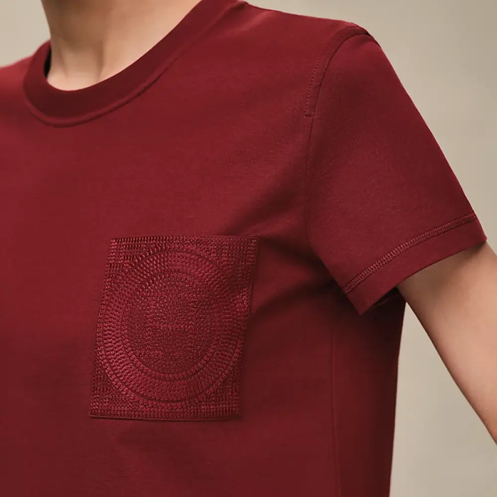 HERMES TSHIRT EMBROIDERED POCKET ROUGE CARMIN