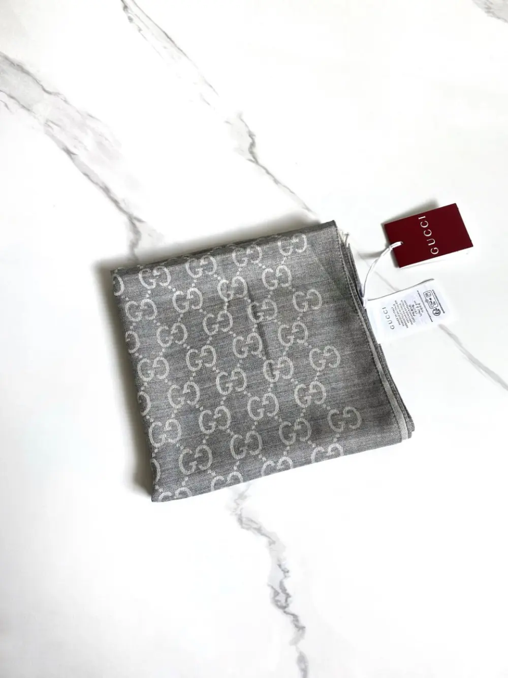 GUCCI GG SHAWL LIGHT GREY