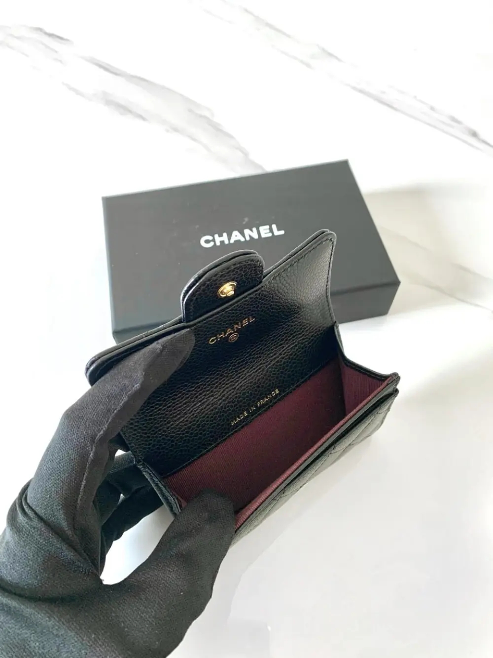 CHANEL CLASSIC CARD CASE FLAP black caviar ghw