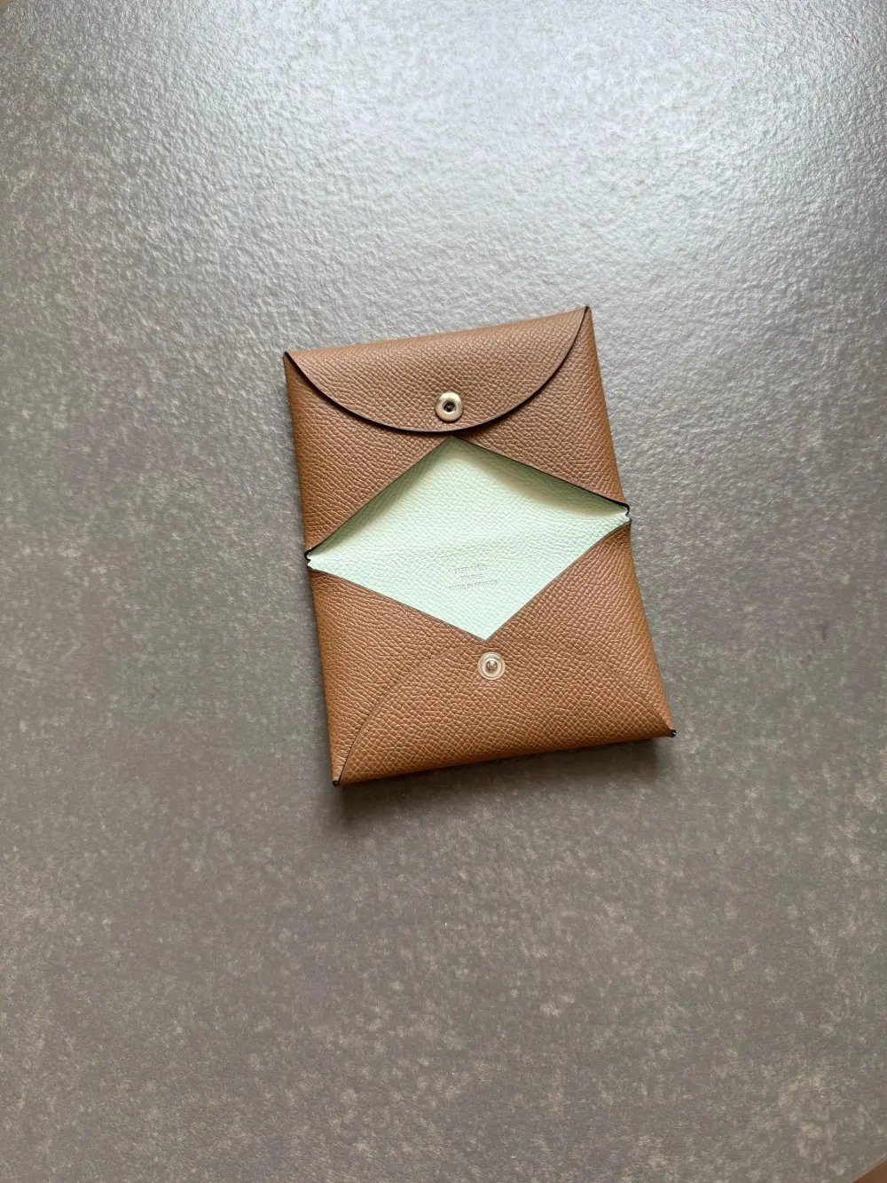 HERMES CALVI CARD HOLDER ALEZAN / VERT PEPPERMINT EPSOM