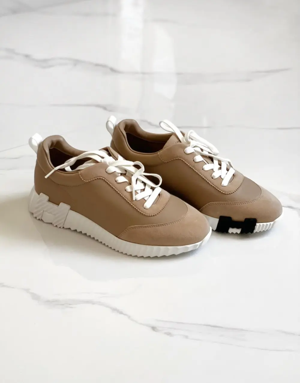 BOUNCING · BEIGE CAMEL PERFO