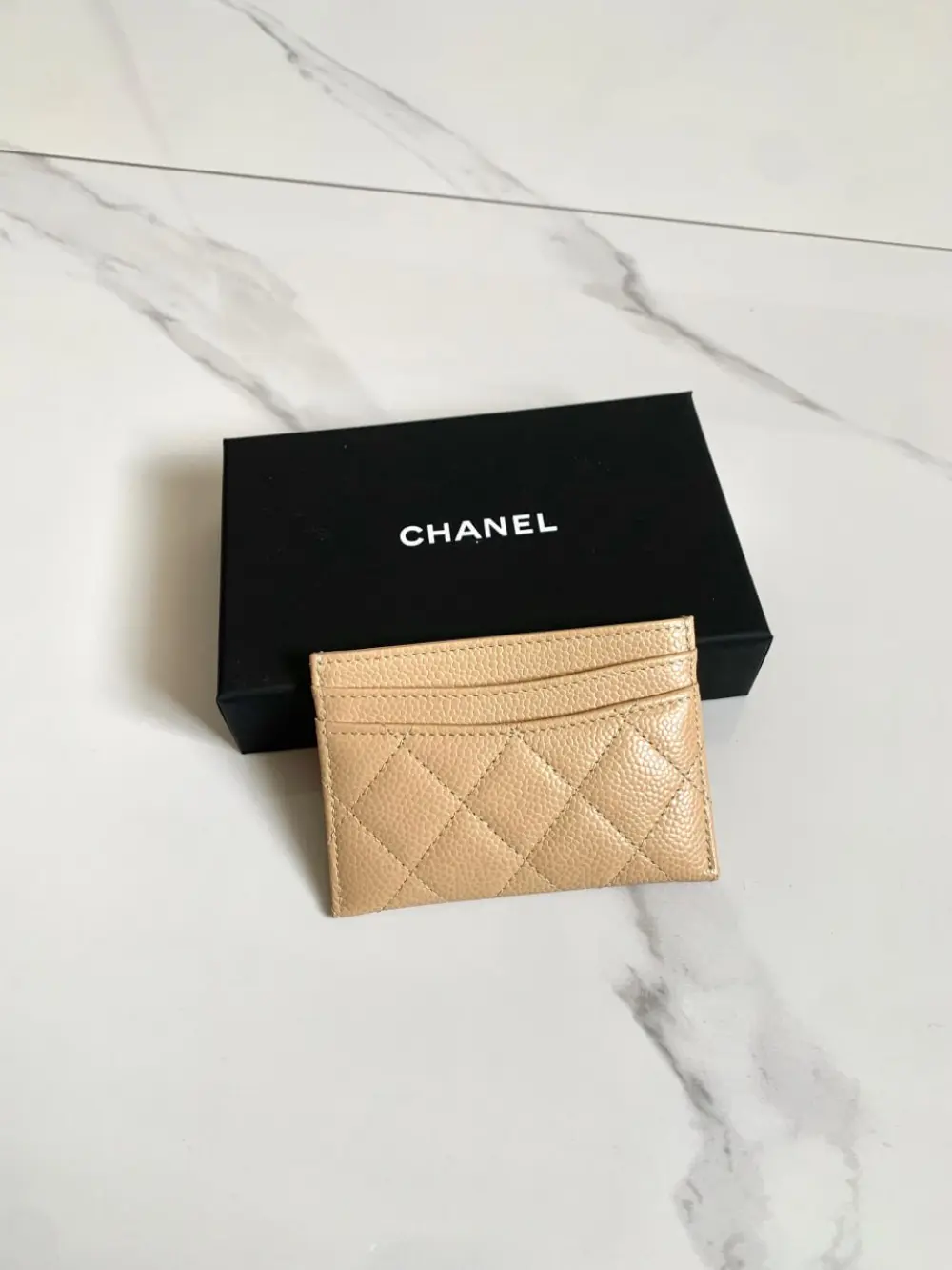 CHANEL CLASSIC CARD HOLDER beige caviar ghw