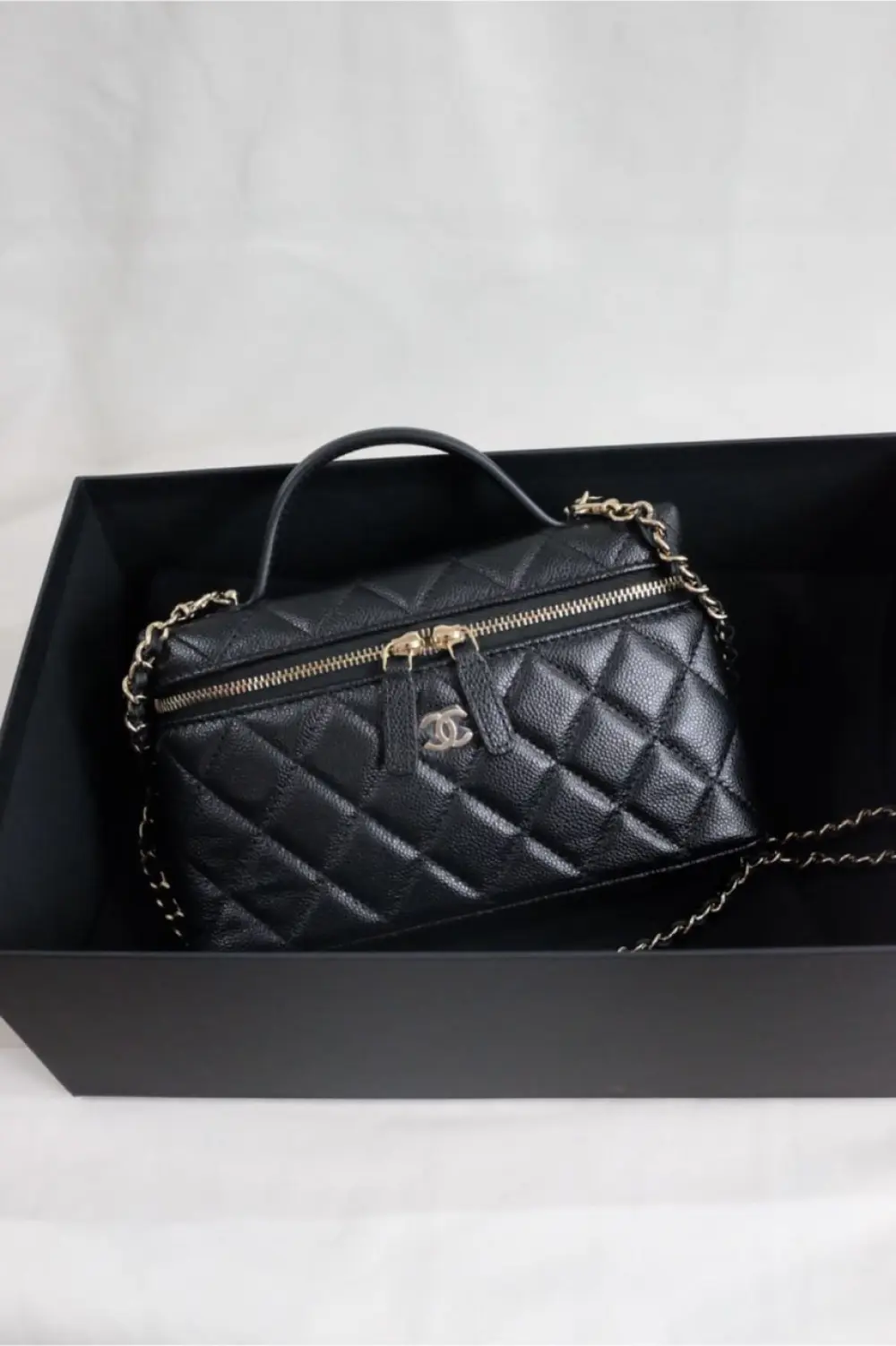 CHANEL VANITY CLUTCH BLACK GHW