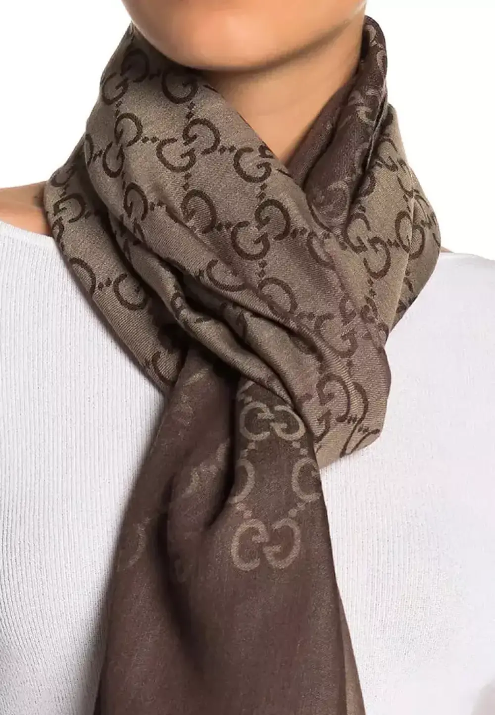 GUCCI GG SHAWL DARK BROWN