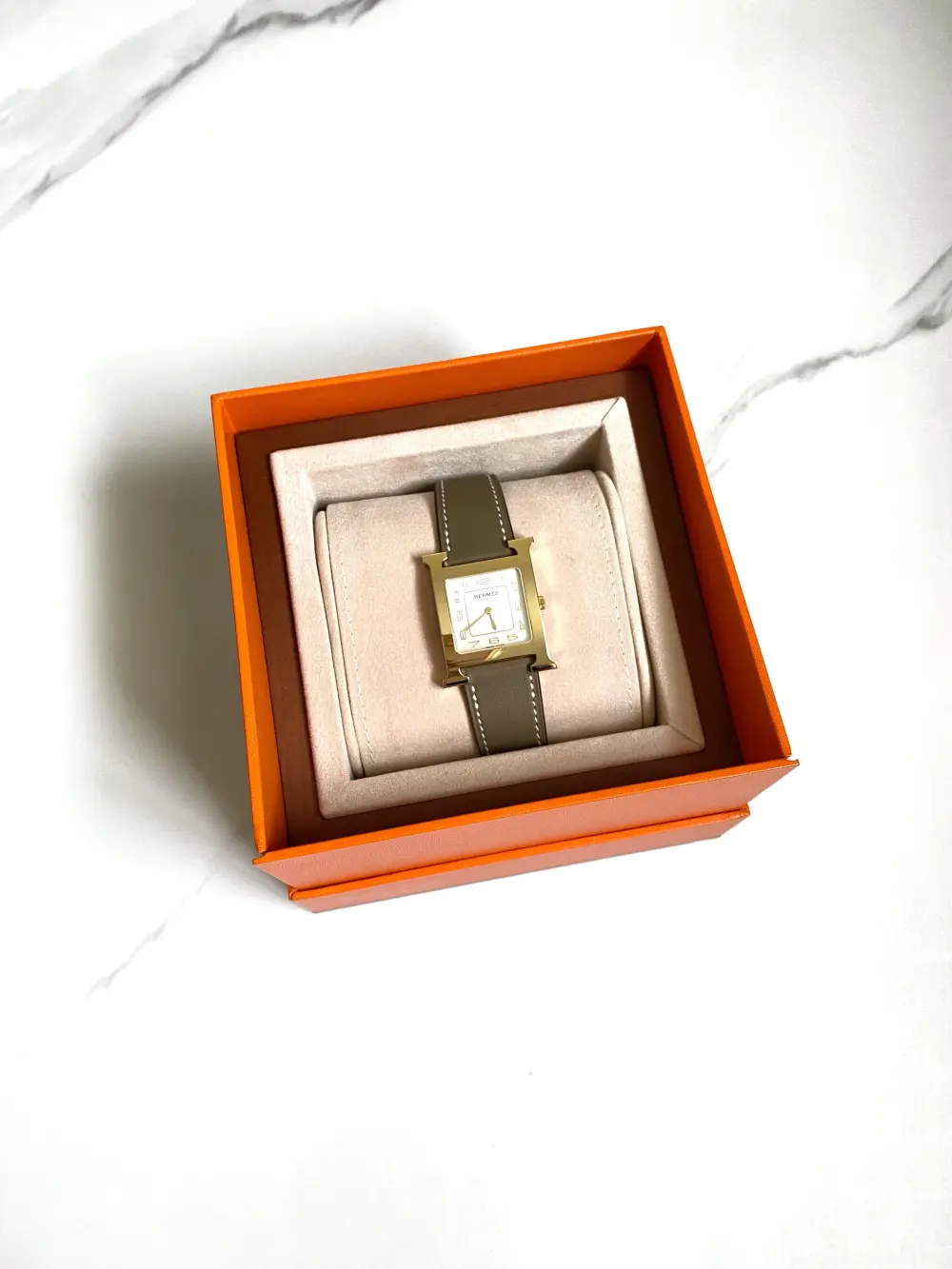 HERMES HHOUR MM ETOUPE SWIFT GHW