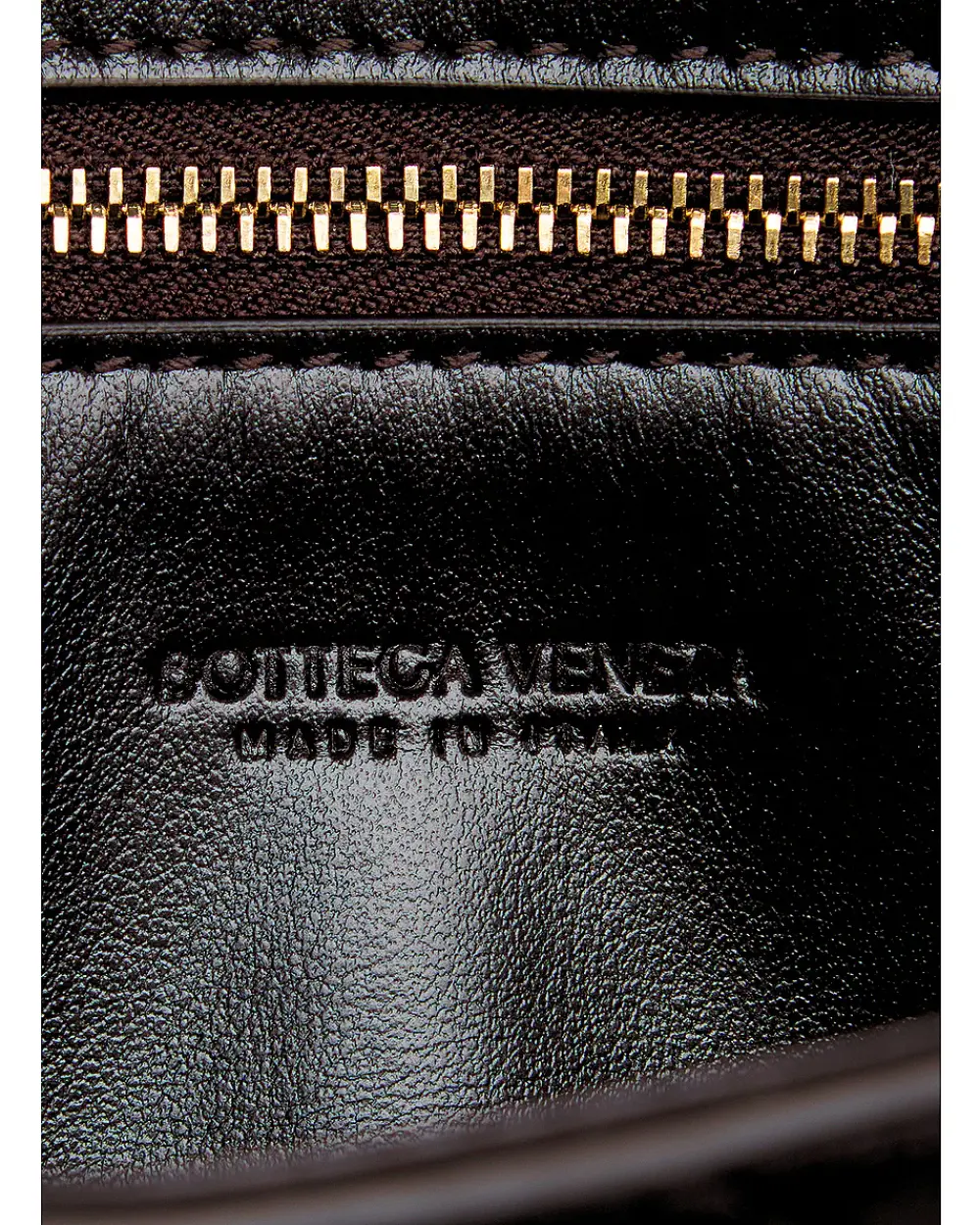 BOTTEGA VENETA BV MINI ANDIAMO CROSSBODY BAG FONDANT GHW