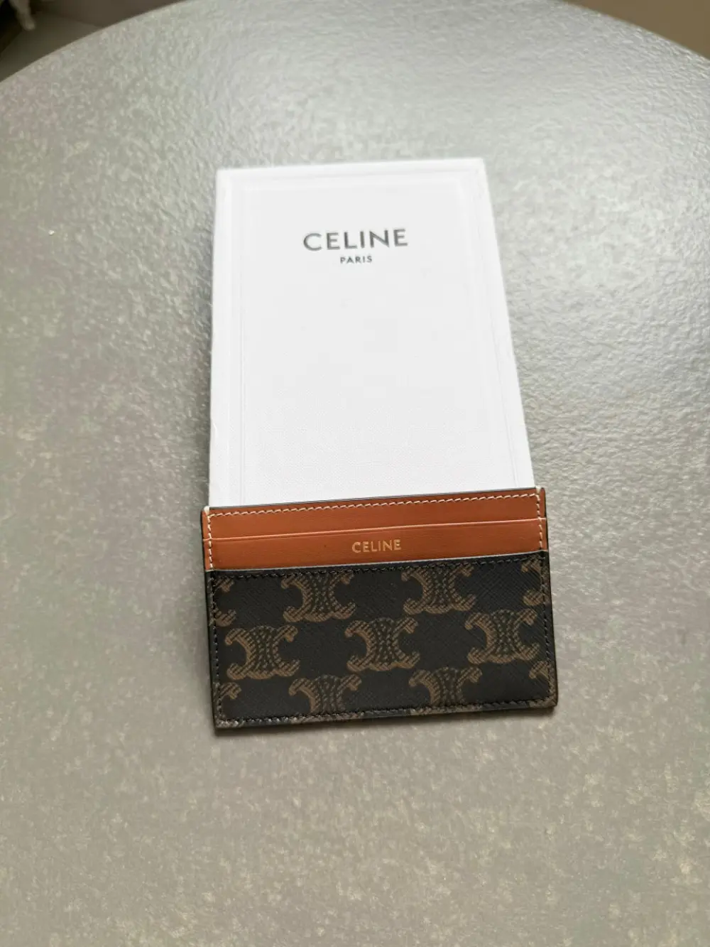 CELINE MEDIUM CARD HOLDER TRIOMPHE CANVAS AND CALFSKIN TAN