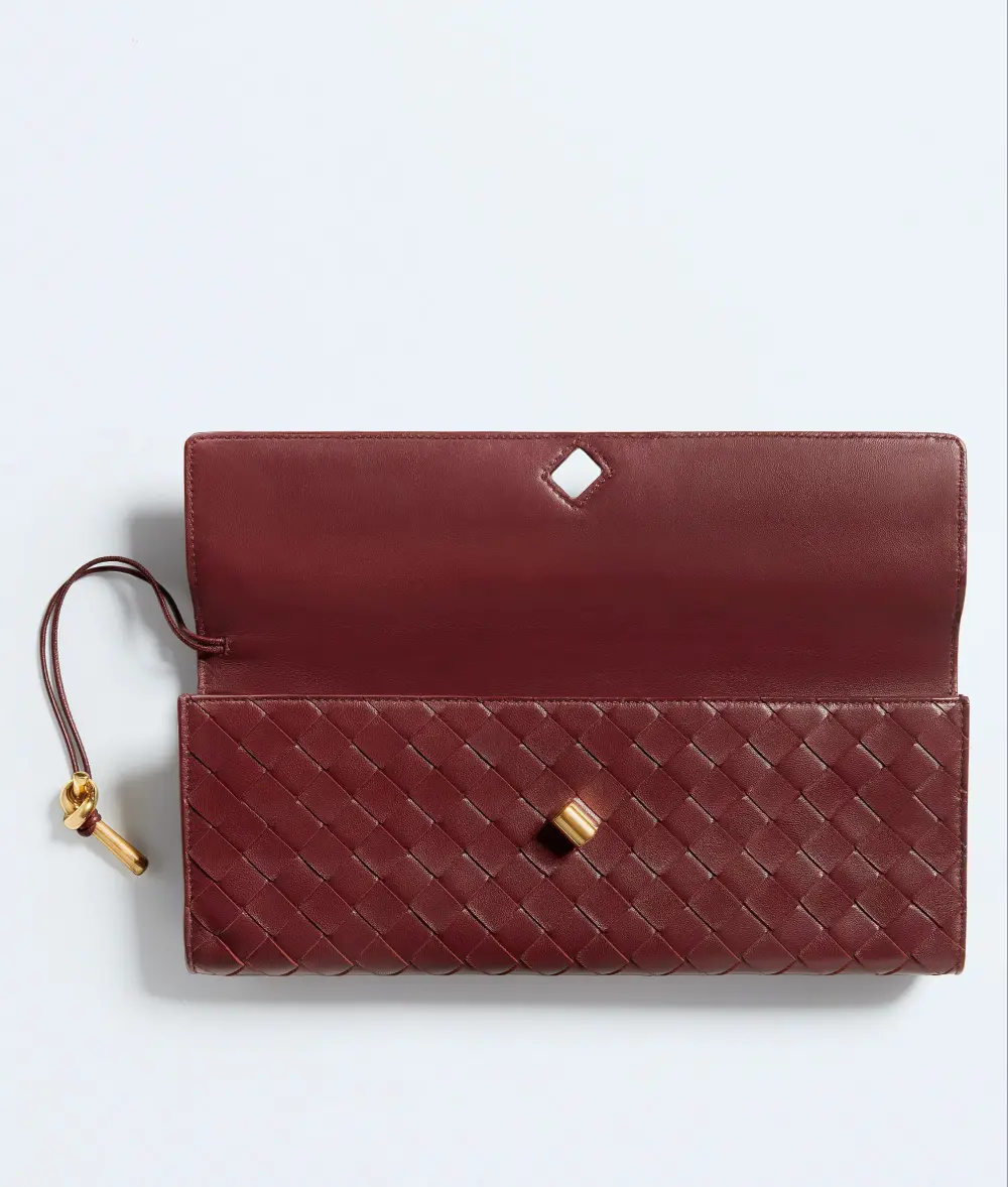 BOTTEGA VENETA BV ANDIAMO CLUTCH BAROLO