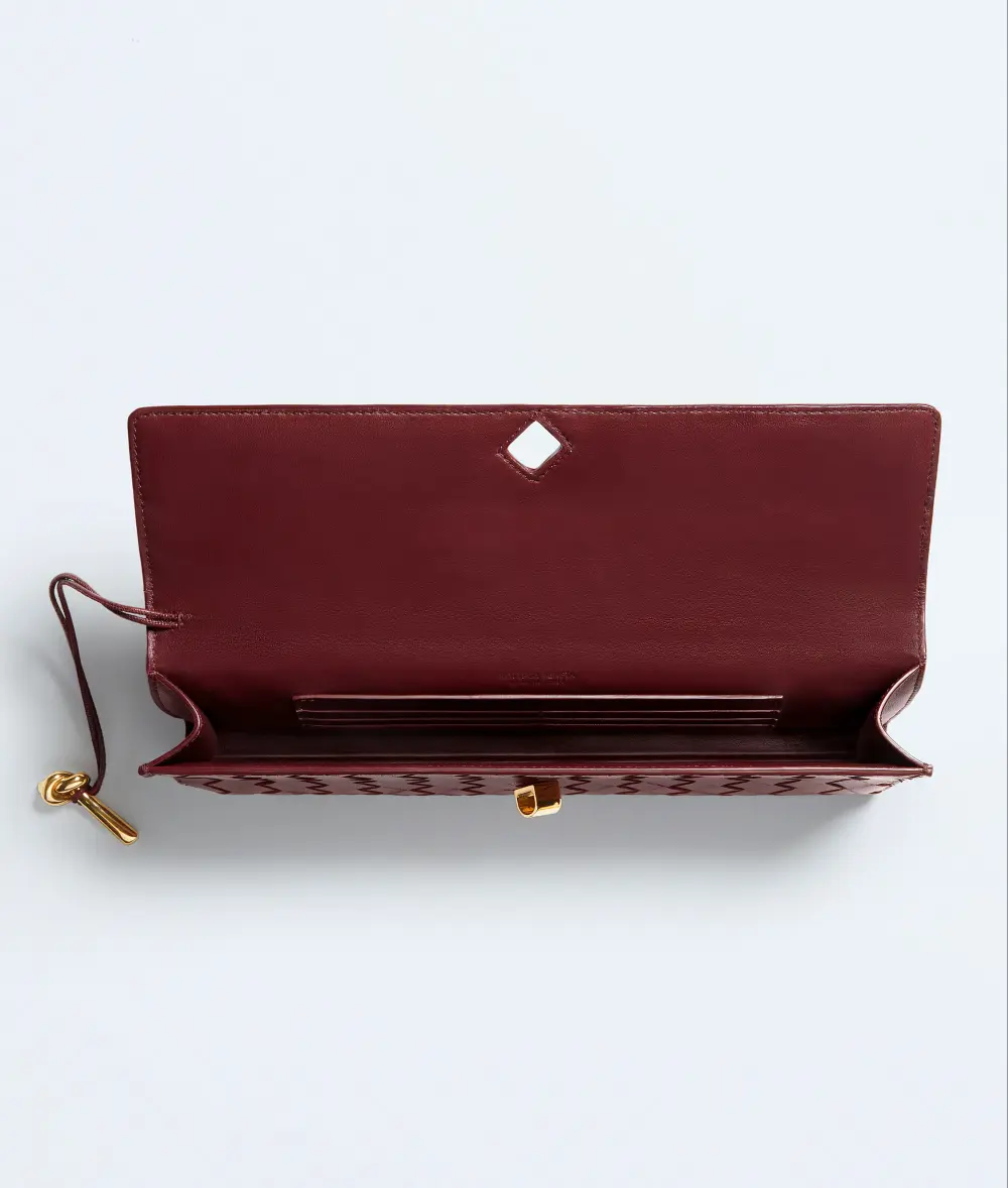 BOTTEGA VENETA BV ANDIAMO CLUTCH BAROLO
