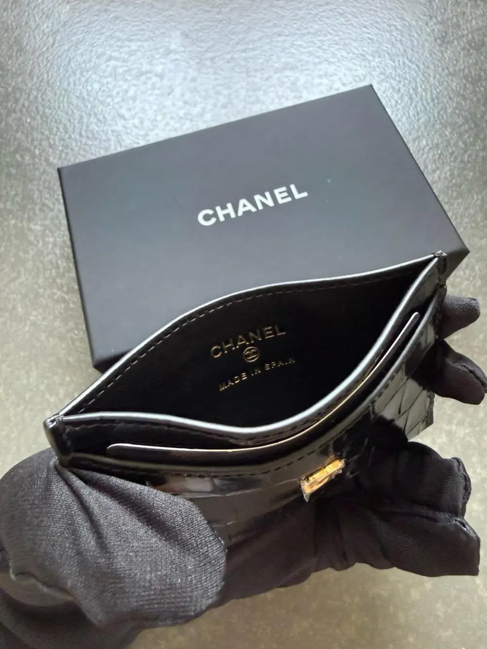 CHANEL CARD HOLDER CROCO EMBOSSED CALFSKIN BLACK GHW