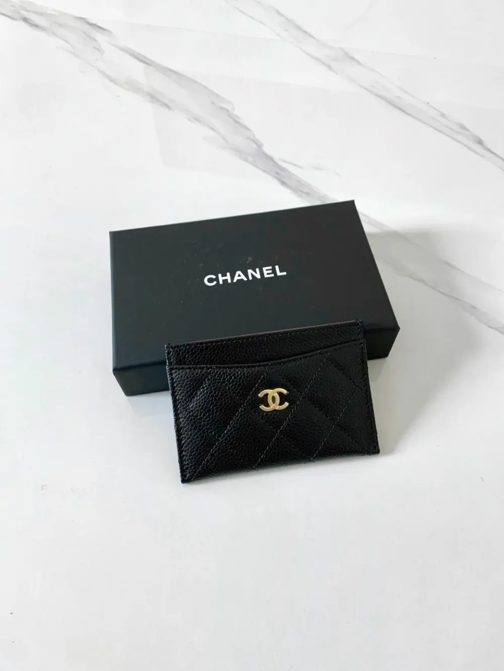 CLASSIC CARD HOLDER · BLACK CAVIAR GHW